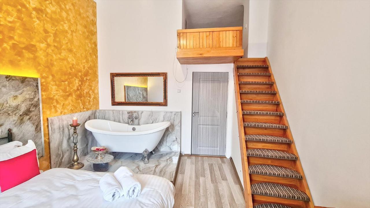 Royal Mansion In Unirii Square Apartment Cluj-Napoca Luaran gambar