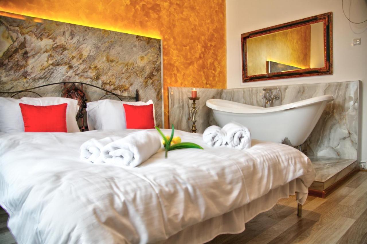 Royal Mansion In Unirii Square Apartment Cluj-Napoca Luaran gambar